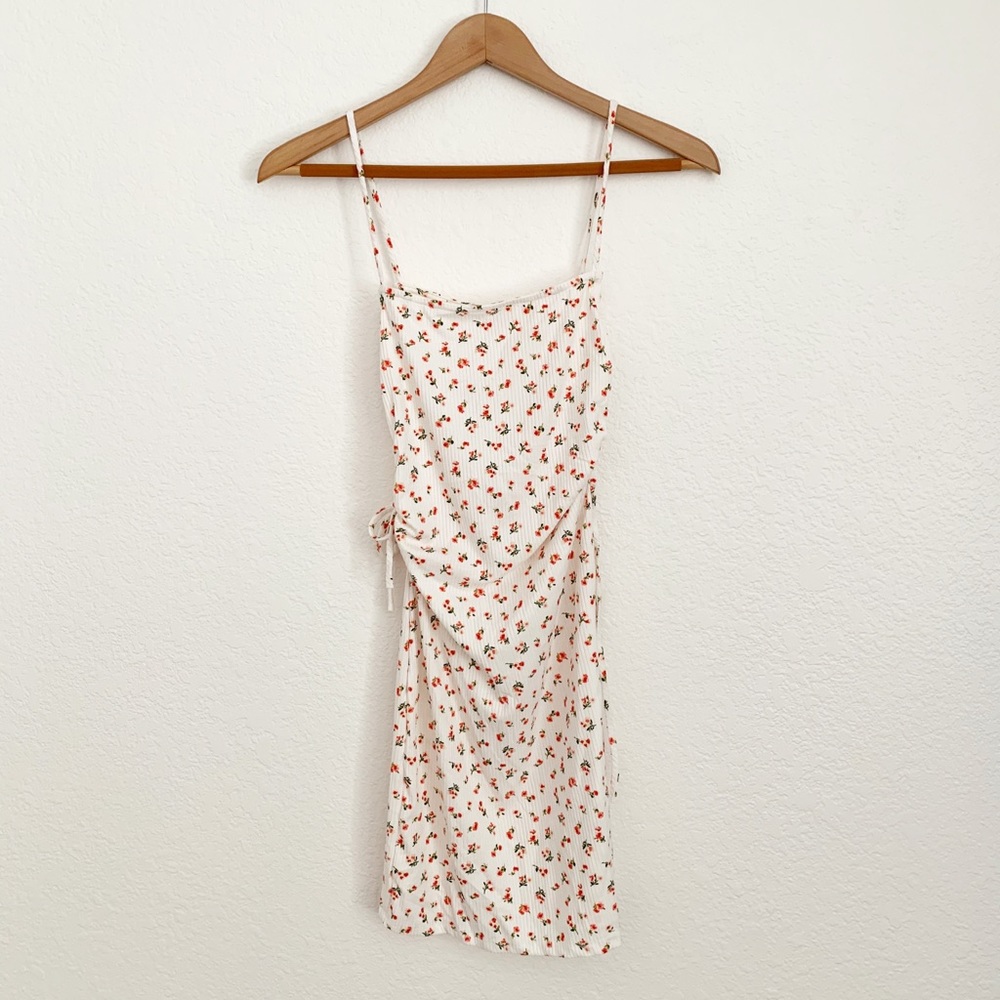 Floral Print Mini Dress - Picture 9 of 12